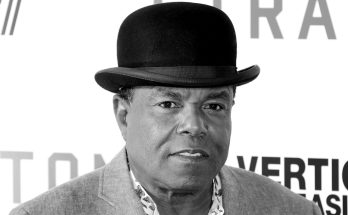 Tito Jackson's Emotional Last Photo Upsets Fans: 'My Heart Is Broken'